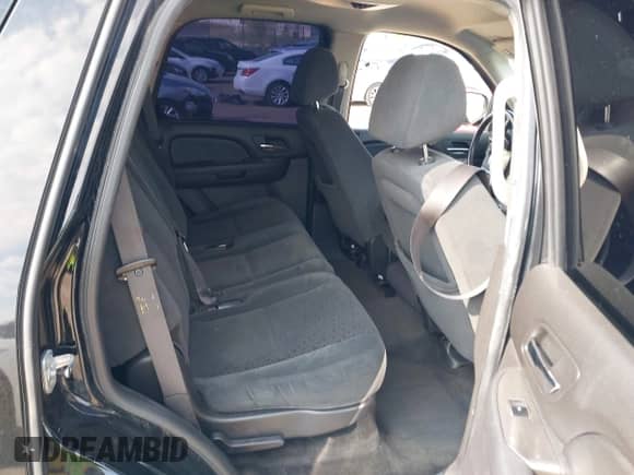 2007 Chevrolet Tahoe LT z VIN 1GNFK13067R214848, wystawiony jako IAAI lot #42225076 z przebiegiem 157 992 mil mil oraz . Historia ofert i sprzedaży dostępna na DreamBid. Obrazek 8.