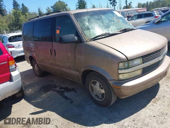 1998 Chevrolet Astro с VIN 1GNDM19W5WB190921, выставлен на аукционе IAAI как лот 42975006 с пробегом Не указан миль и . История ставок и продаж доступна на DreamBid. Изображение 1.
