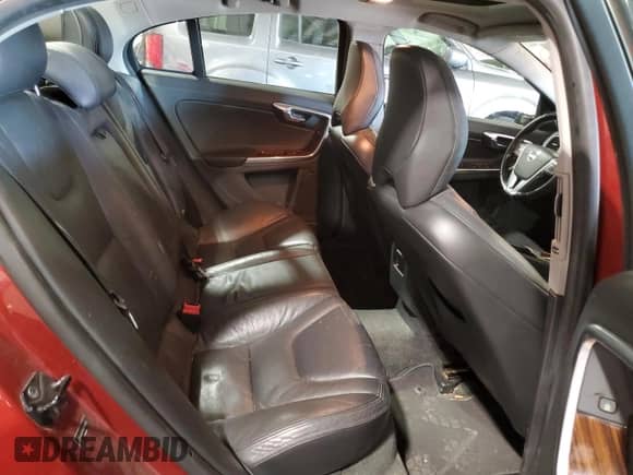 2012 Volvo S60 T5 с VIN YV1622FS4C2110268, выставлен на аукционе Copart как лот 80958025 с пробегом 138 502 миль миль и Списание • Salvage title. История ставок и продаж доступна на DreamBid. Изображение 10.