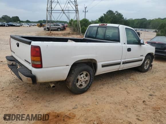 1999 Chevrolet Silverado 1500 z VIN 1GCEC14V3XE158578, wystawiony jako Copart lot #57830095 z przebiegiem 99 015 mil mil oraz Czysty tytuł • Clean title. Historia ofert i sprzedaży dostępna na DreamBid. Obrazek 3.