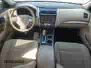 2015 Nissan Altima SV с VIN 1N4AL3AP7FC570485, выставлен на аукционе Copart как лот 82542955 с пробегом 80 637 миль миль и Списание • Salvage title. История ставок и продаж доступна на DreamBid. Изображение 8.