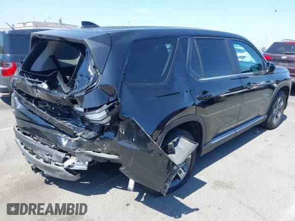 2025 Honda Pilot EX-L с VIN 5FNYG1H47SB058400, выставлен на аукционе IAAI как лот 42494756 с пробегом 10 783 миль миль и . История ставок и продаж доступна на DreamBid. Изображение 4.