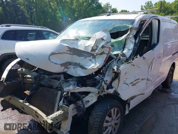 2015 Chevrolet City Express Cargo LT с VIN 3N63M0ZN5FK726693, выставлен на аукционе IAAI как лот 42462872 с пробегом 485 126 миль миль и . История ставок и продаж доступна на DreamBid. Изображение 6.