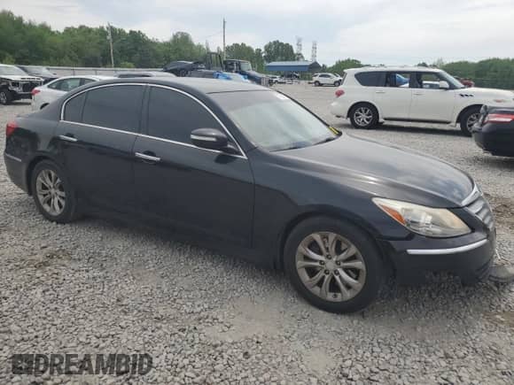 2013 Hyundai Genesis 3.8L z VIN KMHGC4DD4DU217510, wystawiony jako Copart lot #71065165 z przebiegiem 110 469 mil mil oraz Szkoda całkowita • Salvage title. Historia ofert i sprzedaży dostępna na DreamBid. Obrazek 4.