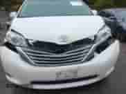 2014 Toyota Sienna Limited с VIN 5TDDK3DC7ES075400, выставлен на аукционе IAAI как лот 43380596 с пробегом 154 419 миль миль и . История ставок и продаж доступна на DreamBid. Изображение 6.