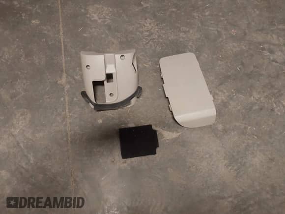 2008 Mercury Mariner with VIN 4M2CU91148KJ42603, listed as a IAAI auction lot 42311239 with 173,554 mi miles and . Bid and sale history available at DreamBid. Image 12.