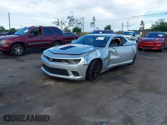 2015 Chevrolet Camaro SS с VIN 2G1FJ1EWXF9235488, выставлен на аукционе IAAI как лот 43271336 с пробегом 158 944 миль миль и . История ставок и продаж доступна на DreamBid. Изображение 17.