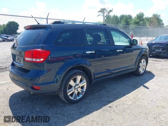 2014 Dodge Journey Limited с VIN 3C4PDCDG1ET121934, выставлен на аукционе IAAI как лот 42693218 с пробегом 140 869 миль миль и . История ставок и продаж доступна на DreamBid. Изображение 4.