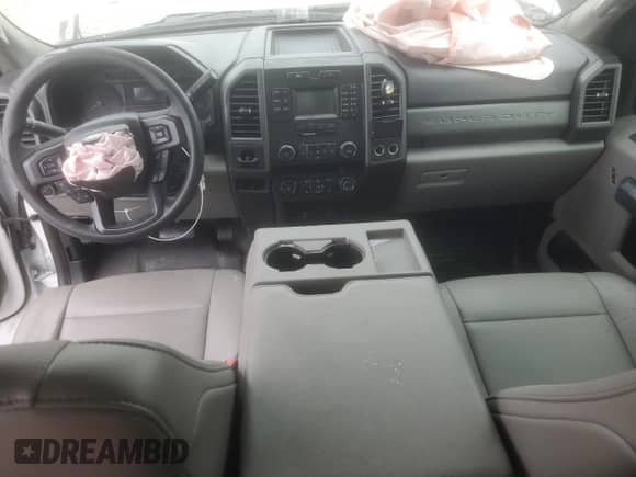 2019 Ford F-250 XL with VIN 1FT7X2A61KEE87031, listed as a Copart auction lot 81205825 with 63,031 mi miles and Clean title. Bid and sale history available at DreamBid. Image 8.