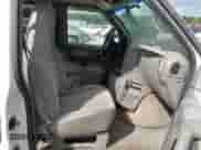 2002 Chevrolet Astro z VIN 1GNDM19X72B139049, wystawiony jako IAAI lot #43295822 z przebiegiem 202 527 mil mil oraz . Historia ofert i sprzedaży dostępna na DreamBid. Obrazek 5.