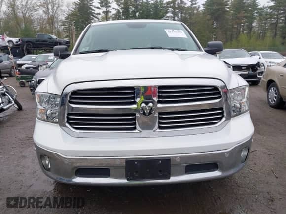 2019 Ram 1500 SLT with VIN 1C6RR7TTXKS651758, listed as a IAAI auction lot 42155206 with 75,622 mi miles and . Bid and sale history available at DreamBid. Image 12.