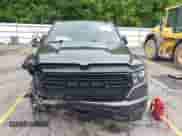 2020 Ram 1500 Big Horn z VIN 1C6SRFMT6LN103282, wystawiony jako IAAI lot #42531355 z przebiegiem 76 145 mil mil oraz . Historia ofert i sprzedaży dostępna na DreamBid. Obrazek 12.