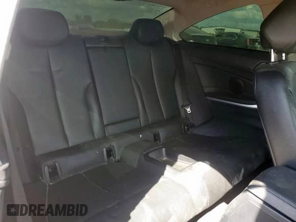 2014 BMW 4 Series 428i с VIN WBA3N3C59EF712175, выставлен на аукционе Copart как лот 85462625 с пробегом 185 900 миль миль и Чистый • Clean title. История ставок и продаж доступна на DreamBid. Изображение 10.