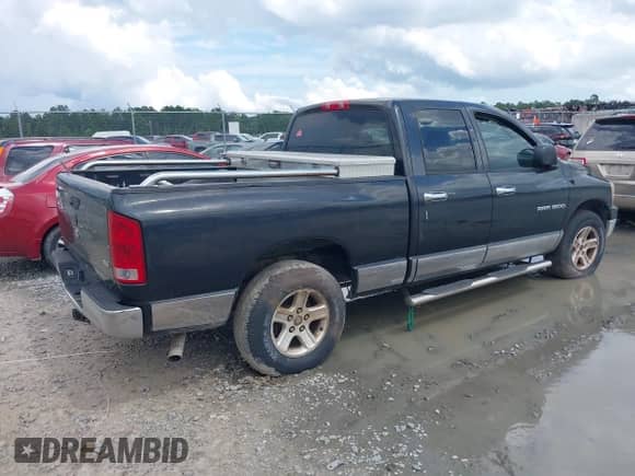 2006 Dodge 1500 SLT with VIN 1D7HA18N76J173643, listed as a IAAI auction lot 42911316 with 172,706 mi miles and . Bid and sale history available at DreamBid. Image 4.