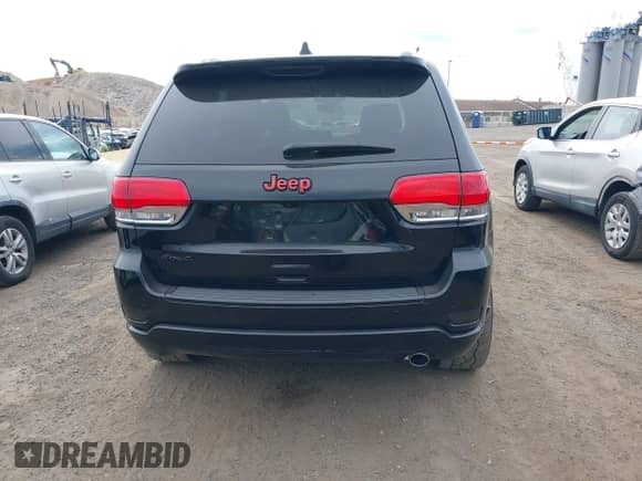 2018 Jeep Grand Cherokee Sterling with VIN 1C4RJFBG6JC107894, listed as a IAAI auction lot 43099806 with 88,635 mi miles and . Bid and sale history available at DreamBid. Image 16.