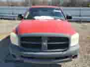 2008 Dodge 1500 ST z VIN 1D7HA18K58J168627, wystawiony jako Copart lot #46245355 z przebiegiem 198 354 mil mil oraz Czysty tytuł • Clean title. Historia ofert i sprzedaży dostępna na DreamBid. Obrazek 5.