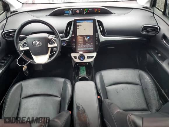 2017 Toyota Prius Premium z VIN JTDKARFPXH3064135, wystawiony jako Copart lot #84250215 z przebiegiem 142 529 mil mil oraz Szkoda całkowita • Salvage title. Historia ofert i sprzedaży dostępna na DreamBid. Obrazek 8.