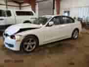 2013 BMW 3 Series 328i xDrive с VIN WBA3B3C5XDF541394, выставлен на аукционе Copart как лот 82249565 с пробегом 117 557 миль миль и Чистый • Clean title. История ставок и продаж доступна на DreamBid. Изображение 1.