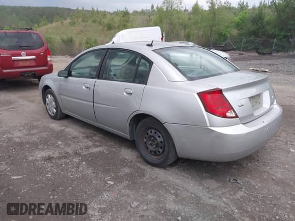 2007 Saturn ION ION 2 with VIN 1G8AZ55F07Z208254, listed as a IAAI auction lot 42116010 with 234,645 mi miles and . Bid and sale history available at DreamBid. Image 3.