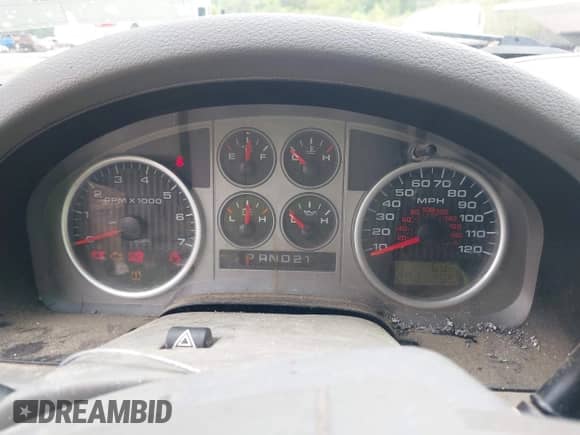 2008 Ford F-150 XL with VIN 1FTPX12V68KD11327, listed as a IAAI auction lot 42106182 with 293,529 mi miles and . Bid and sale history available at DreamBid. Image 7.