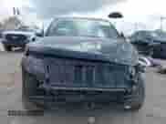 2012 Jeep Grand Cherokee Overland z VIN 1C4RJECT5CC157498, wystawiony jako IAAI lot #42414872 z przebiegiem 133 087 mil mil oraz . Historia ofert i sprzedaży dostępna na DreamBid. Obrazek 13.