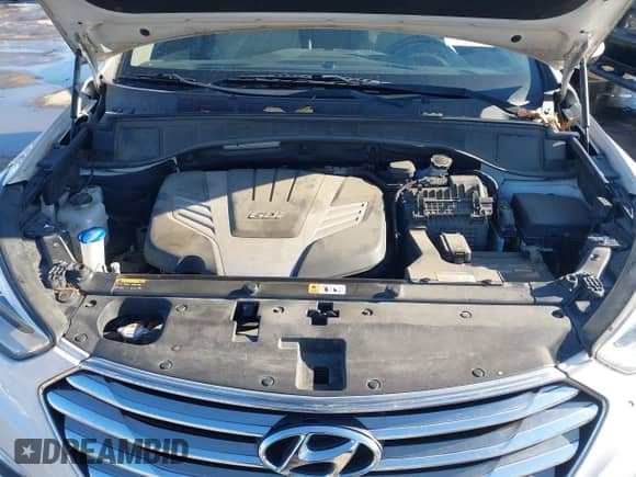 2015 Hyundai Santa Fe Limited with VIN KM8SNDHF7FU110339, listed as a IAAI auction lot 41313298 with 154,851 mi miles and . Bid and sale history available at DreamBid. Image 10.