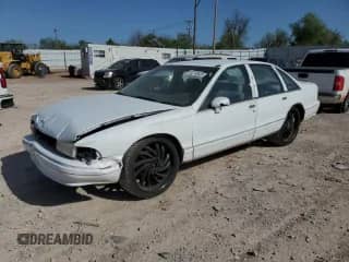 1994 Chevrolet Caprice с VIN 1G1BN52WXRR112699, выставлен на аукционе Copart как лот 52732625 с пробегом 154 047 миль миль и Списание • Salvage title. История ставок и продаж доступна на DreamBid. Изображение 1.