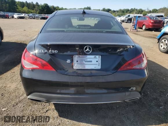 2018 Mercedes-Benz CLA 250 с VIN WDDSJ4EB6JN576158, выставлен на аукционе Copart как лот 71888705 с пробегом 52 596 миль миль и Списание • Salvage title. История ставок и продаж доступна на DreamBid. Изображение 6.