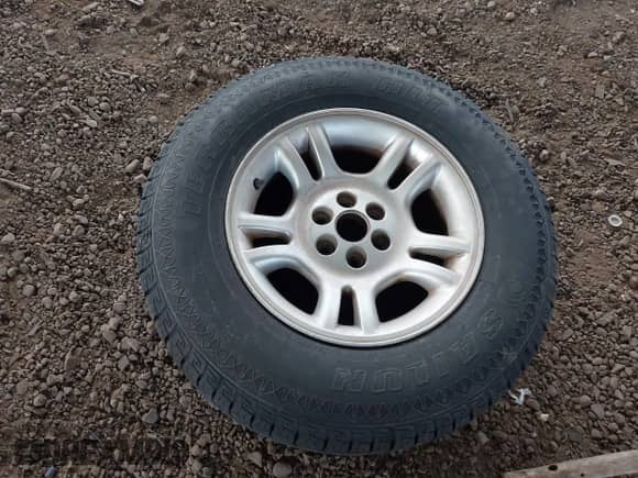 2003 Dodge Durango Sport with VIN 1D4HS38N13F532375, listed as a IAAI auction lot 42977844 with 203,547 mi miles and . Bid and sale history available at DreamBid. Image 12.