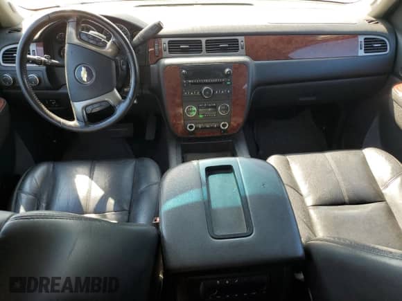 2013 Chevrolet Tahoe LT с VIN 1GNSKBE07DR247287, выставлен на аукционе Copart как лот 80680445 с пробегом Не указан миль и Чистый • Clean title. История ставок и продаж доступна на DreamBid. Изображение 8.