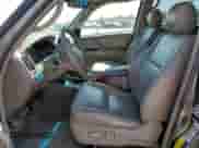 2006 Toyota Tundra Limited z VIN 5TBET38106S513582, wystawiony jako Copart lot #69153895 z przebiegiem 141 292 mil mil oraz Szkoda całkowita • Salvage title. Historia ofert i sprzedaży dostępna na DreamBid. Obrazek 7.
