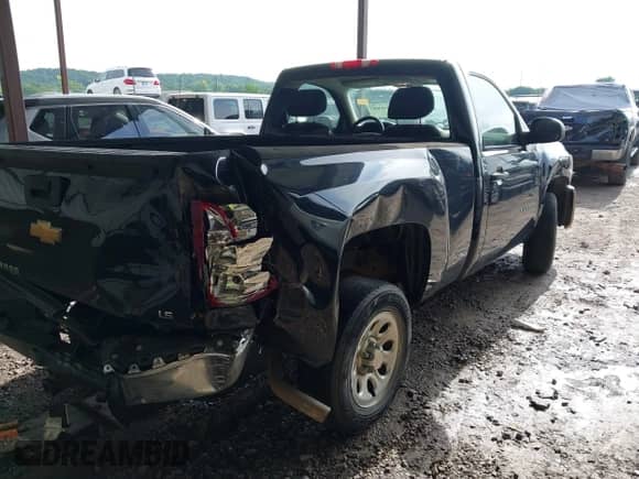 2013 Chevrolet Silverado 1500 Work Truck с VIN 1GCNCPEX1DZ368782, выставлен на аукционе IAAI как лот 42313083 с пробегом 213 230 миль миль и . История ставок и продаж доступна на DreamBid. Изображение 4.