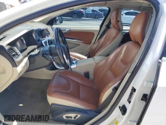 2013 Volvo S60 T6 R-Design Platinum с VIN YV1902FHXD2179720, выставлен на аукционе Copart как лот 56236895 с пробегом 150 128 миль миль и Списание • Salvage title. История ставок и продаж доступна на DreamBid. Изображение 7.