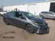 2018 Toyota Prius Plus z VIN JTDKARFP2J3072803, wystawiony jako IAAI lot #42443376 z przebiegiem 120 009 mil mil oraz . Historia ofert i sprzedaży dostępna na DreamBid. Obrazek 1.