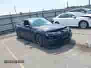 2015 Chrysler 300 S с VIN 2C3CCABG2FH756362, выставлен на аукционе IAAI как лот 43052778 с пробегом 157 617 миль миль и . История ставок и продаж доступна на DreamBid. Изображение 1.