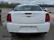 2020 Chrysler 300 Touring с VIN 2C3CCAAGXLH128336, выставлен на аукционе Copart как лот 51524345 с пробегом 81 132 миль миль и На запчасти • Non repairable. История ставок и продаж доступна на DreamBid. Изображение 6.