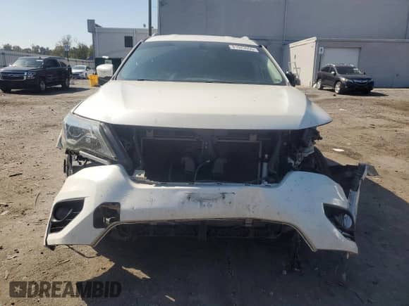 2017 Nissan Pathfinder SL z VIN 5N1DR2MM9HC679675, wystawiony jako Copart lot #81023555 z przebiegiem 128 706 mil mil oraz Czysty tytuł • Clean title. Historia ofert i sprzedaży dostępna na DreamBid. Obrazek 5.