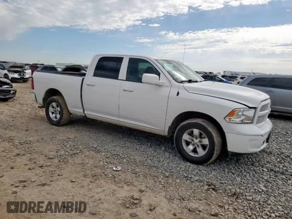 2020 Ram 1500 SLT z VIN 1C6RR7TT6LS117870, wystawiony jako Copart lot #66863875 z przebiegiem 156 919 mil mil oraz Czysty tytuł • Clean title. Historia ofert i sprzedaży dostępna na DreamBid. Obrazek 4.