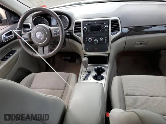 2011 Jeep Grand Cherokee 70th Anniversary with VIN 1J4RR4GGXBC563334, listed as a Copart auction lot 71876355 with 104,989 mi miles and Clean title. Bid and sale history available at DreamBid. Image 8.