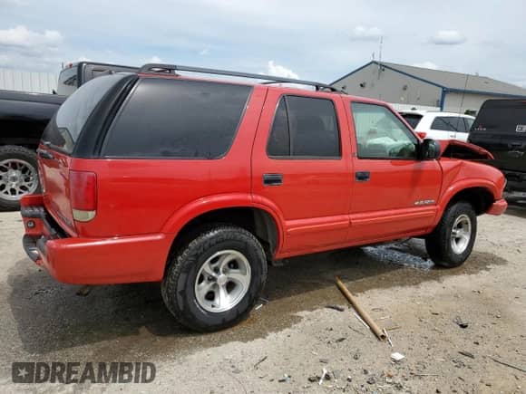 2002 Chevrolet Blazer LS with VIN 1GNCS13W02K189194, listed as a Copart auction lot 54420715 with 121,900 mi miles and Non repairable. Bid and sale history available at DreamBid. Image 3.