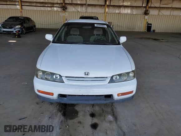1995 Honda Accord LX z VIN 1HGCD5635SA055901, wystawiony jako Copart lot #58988965 z przebiegiem 253 309 mil mil oraz Szkoda całkowita • Salvage title. Historia ofert i sprzedaży dostępna na DreamBid. Obrazek 5.