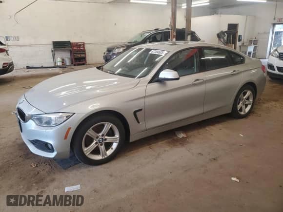 2015 BMW 4 Series 428i xDrive z VIN WBA4C9C52FD330483, wystawiony jako Copart lot #67204605 z przebiegiem 117 400 mil mil oraz Czysty tytuł • Clean title. Historia ofert i sprzedaży dostępna na DreamBid. Obrazek 1.