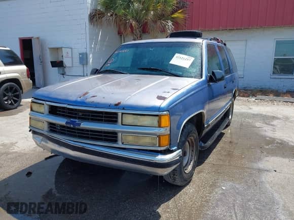 1999 Chevrolet Tahoe с VIN 1GNEC13R6XJ425456, выставлен на аукционе IAAI как лот 42121257 с пробегом 224 932 миль миль и . История ставок и продаж доступна на DreamBid. Изображение 2.