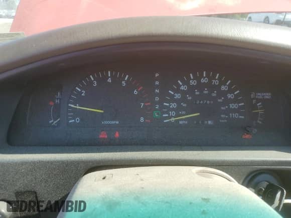 1995 Toyota Tacoma z VIN 4TAUN53B9SZ077425, wystawiony jako Copart lot #70768285 z przebiegiem 124 789 mil mil oraz Czysty tytuł • Clean title. Historia ofert i sprzedaży dostępna na DreamBid. Obrazek 9.