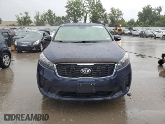 2019 Kia Sorento LX z VIN 5XYPGDA5XKG494991, wystawiony jako Copart lot #62875244 z przebiegiem 67 080 mil mil oraz Szkoda całkowita • Salvage title. Historia ofert i sprzedaży dostępna na DreamBid. Obrazek 5.