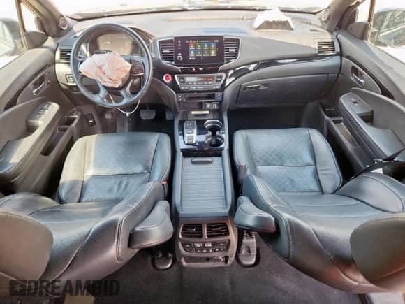 2019 Honda Passport Elite с VIN 5FNYF8H06KB019080, выставлен на аукционе Copart как лот 68227625 с пробегом 66 146 миль миль и Списание • Salvage title. История ставок и продаж доступна на DreamBid. Изображение 8.