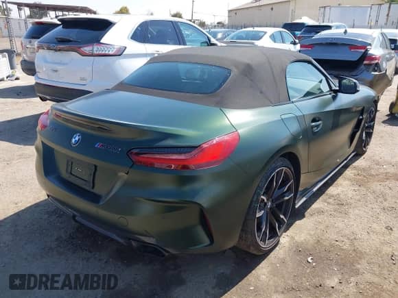 2025 BMW Z4 sDriveM40i z VIN WBAHF9C04SWY38921, wystawiony jako IAAI lot #43200841 z przebiegiem 14 048 mil mil oraz . Historia ofert i sprzedaży dostępna na DreamBid. Obrazek 4.