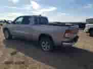 2022 Ram 1500 Big Horn с VIN 1C6RREBGXNN219599, выставлен на аукционе Copart как лот 43715205 с пробегом 82 340 миль миль и Чистый • Clean title. История ставок и продаж доступна на DreamBid. Изображение 2.