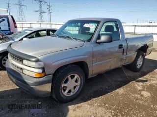 2002 Chevrolet Silverado 1500 z VIN 1GCEC14W52Z198932, wystawiony jako Copart lot #51978105 z przebiegiem 188 211 mil mil oraz Szkoda całkowita • Salvage title. Historia ofert i sprzedaży dostępna na DreamBid. Obrazek 1.
