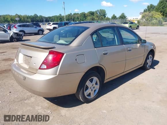 2006 Saturn ION with VIN 1G8AJ55F66Z116880, listed as a IAAI auction lot 42797387 with 116,189 mi miles and . Bid and sale history available at DreamBid. Image 4.